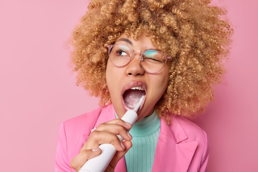 Clínica Dental Sorias - Blog - cuidado-de-los-dientes-y-rutinas-diarias