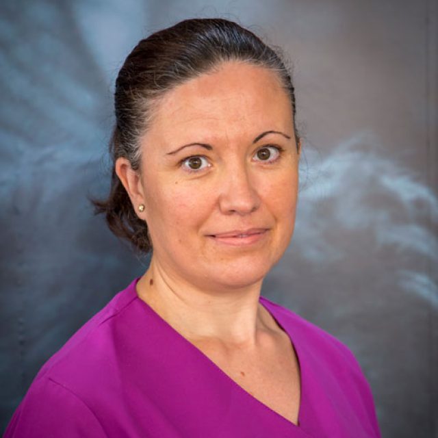 <a href='https://stageslider.clinicadentalsorias.com/angela-montserrat-vicent-miguel/'>Ángela Montserrat Vicent Miguel</a>